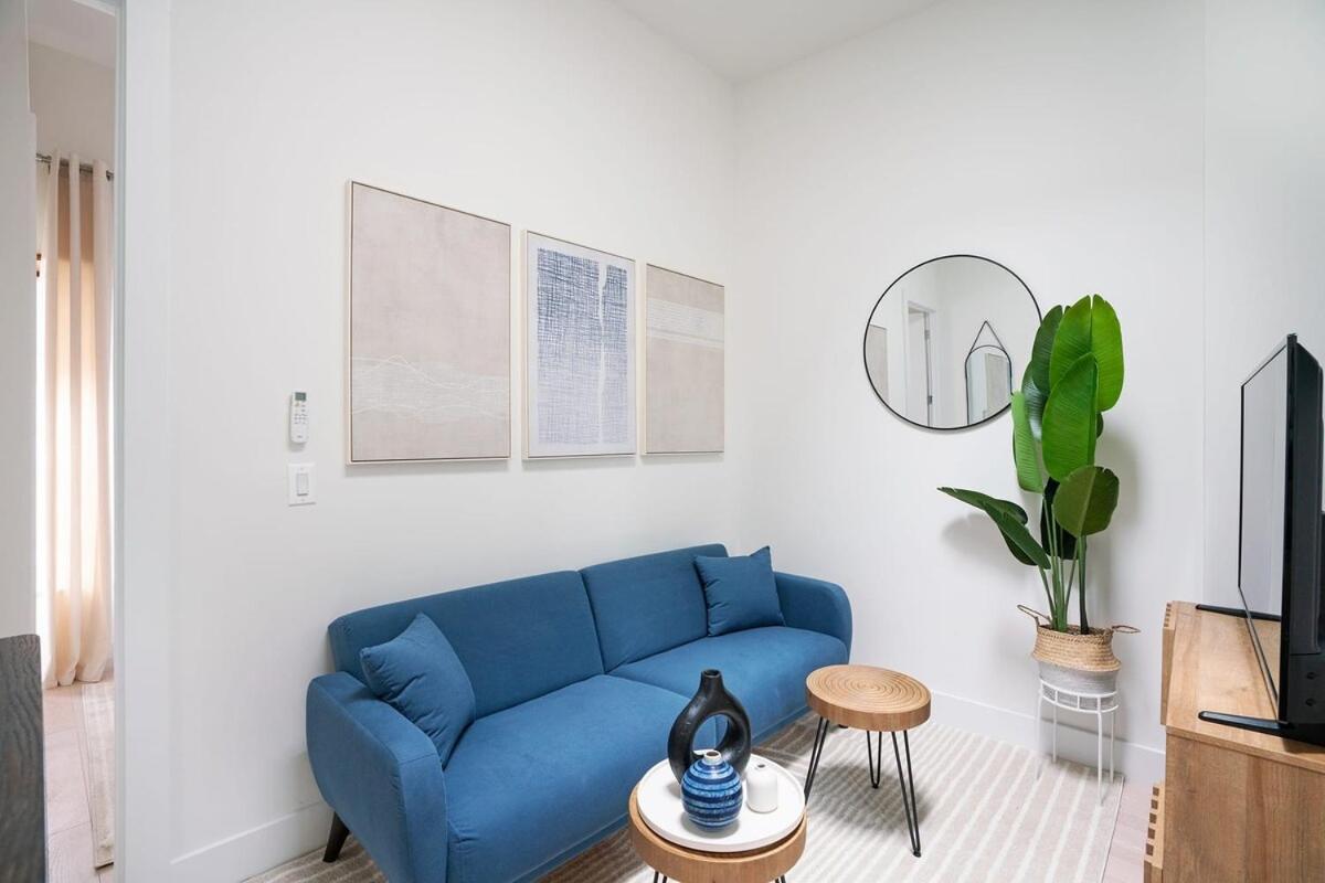 48-5fe Brand New 2br In Prime Midtown - W&d * New York